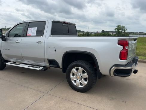 Used 2023 Chevrolet Silverado 2500 LTZ w/ LTZ Premium Package AWD/4WD image 7