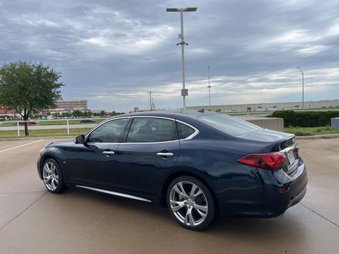 Used 2015 INFINITI Q70 L 3.7 w/ Deluxe Touring Package image 4