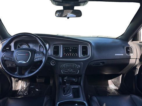 Used 2022 Dodge Charger SXT w/ Leather Interior Group RWD image 9