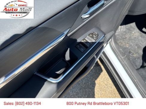 New 2026 GMC Acadia Elevation w/ Black Edition AWD/4WD image 11