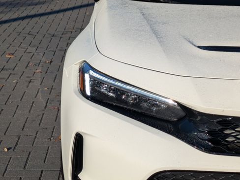 Certified 2025 Honda Civic Type R image 11