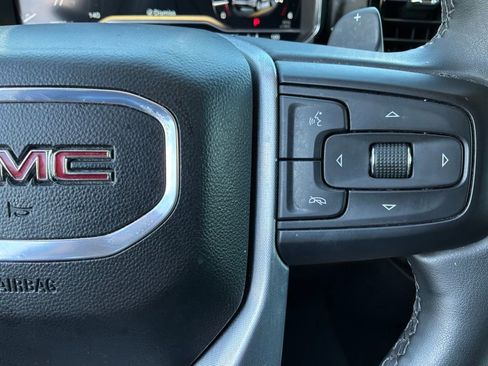 Used 2023 GMC Sierra 1500 SLT w/ SLT Premium Plus Package AWD/4WD image 17