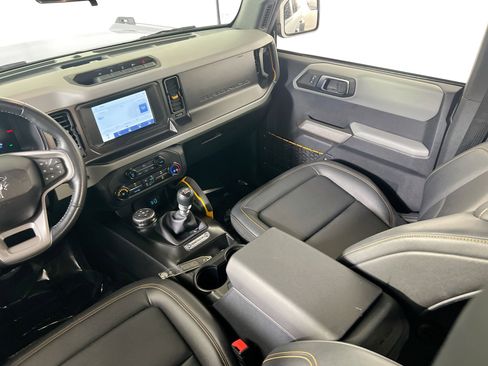 Used 2022 Ford Bronco Badlands image 21