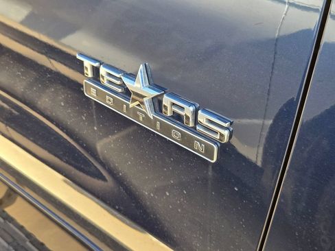 Used 2022 Chevrolet Silverado 1500 RST AWD/4WD image 19