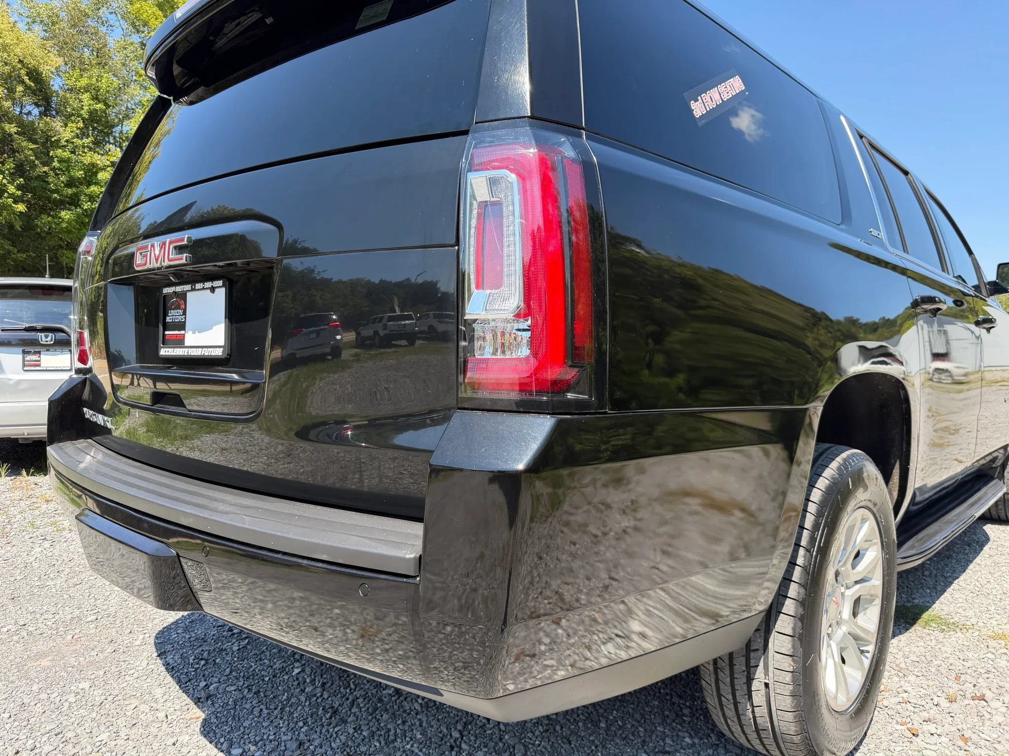Used 2020 GMC Yukon XL SLT AWD/4WD image 11
