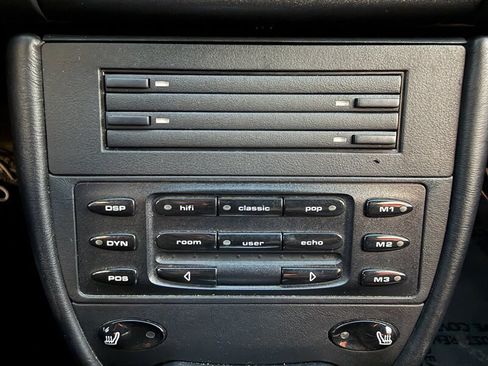 Used 2000 Porsche 911 Carrera RWD image 30