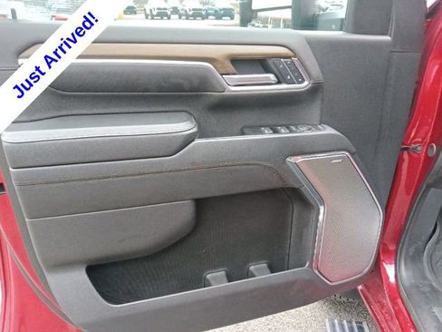 Used 2024 Chevrolet Silverado 2500 High Country w/ High Country Premium Package AWD/4WD image 11