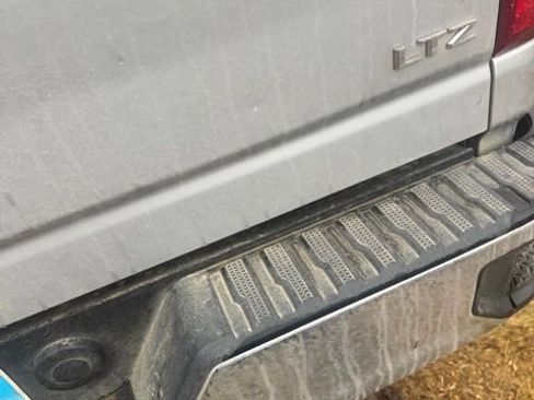 Used 2022 Chevrolet Silverado 2500 LTZ w/ Gooseneck/5TH Wheel Package image 4