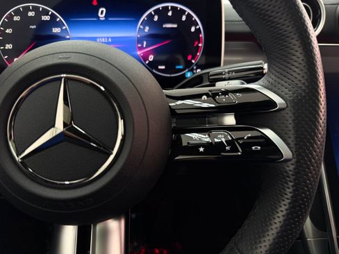 Used 2023 Mercedes-Benz C 300 Sedan image 28