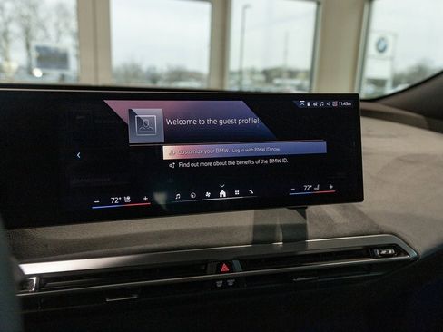 Used 2026 BMW iX xDrive60 w/ M Sport Package image 28