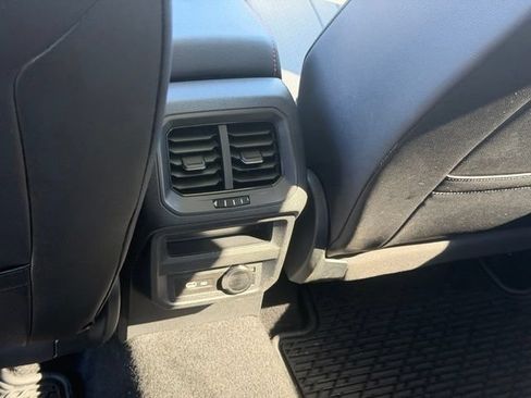 Used 2024 Volkswagen Tiguan Wolfsburg Edition AWD/4WD image 19