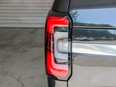 Certified 2023 Ford Expedition Max Platinum AWD/4WD image 7
