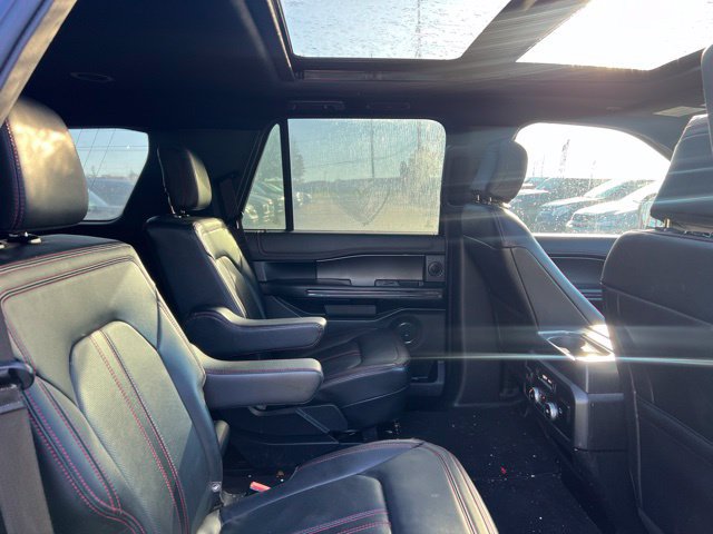 Used 2020 Ford Expedition Limited w/ Equipment Group 303A AWD/4WD image 11