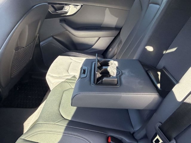 Used 2023 Audi Q8 Premium w/ Convenience Package AWD/4WD image 15