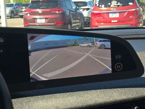 Used 2024 Lucid Air Pure image 20