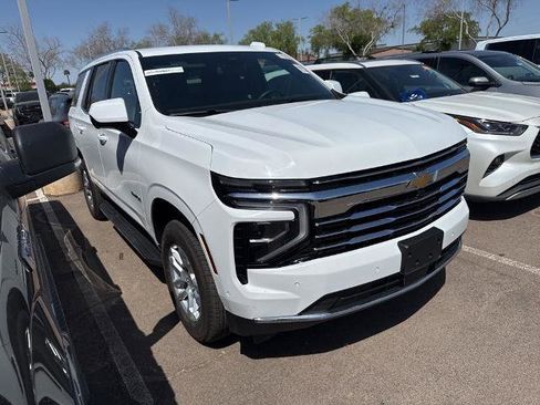 Used 2025 Chevrolet Tahoe LT image 2