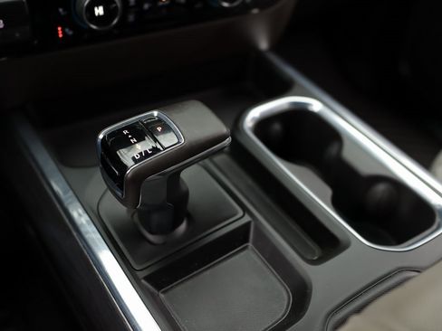 Used 2024 Chevrolet Silverado 1500 LTZ image 21