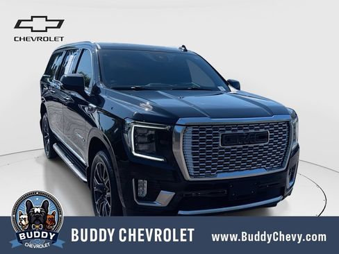 Used 2024 GMC Yukon XL Denali RWD image 1