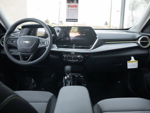 New 2026 Chevrolet Trax LT image 82