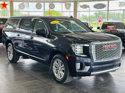 Used 2023 GMC Yukon XL SLT