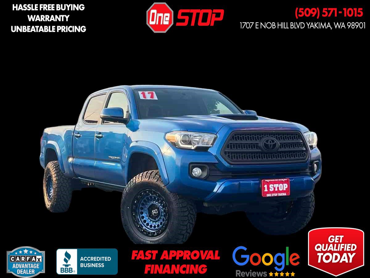 Used 2017 Toyota Tacoma TRD Off-Road AWD/4WD image 1