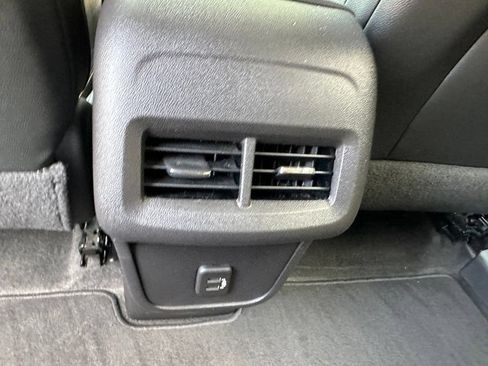 Used 2024 Chevrolet Equinox Premier FWD image 24