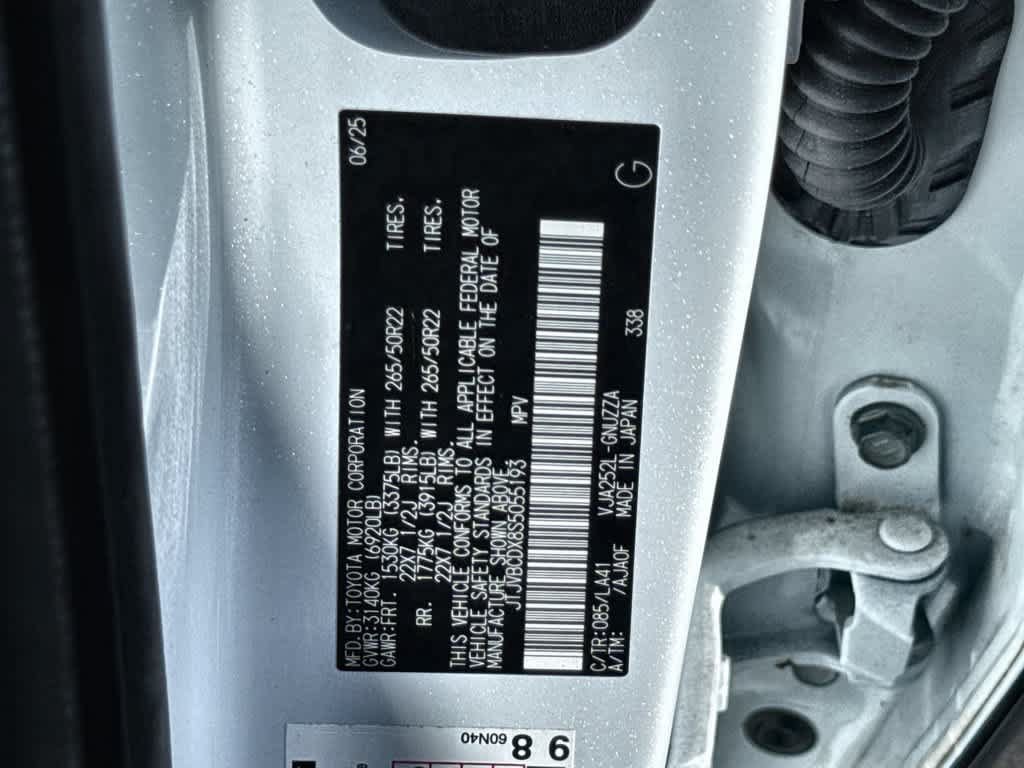Used 2025 Lexus GX 550 w/ Accessory Package (2T) AWD/4WD image 29