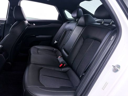 Used 2021 Kia K5 GT-Line FWD image 37