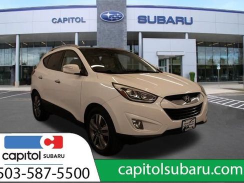 Used 2015 Hyundai Tucson Limited w/ Option Group 03 AWD/4WD image 6