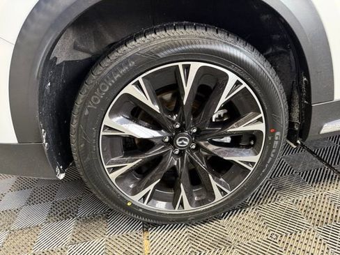 Certified 2024 MAZDA CX-90 Plug-In Hybrid w/ Premium Pkg image 42