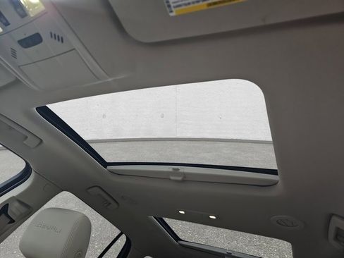 Used 2023 GMC Acadia Denali w/ Denali Ultimate Package image 33