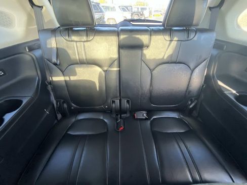 Used 2023 Honda Pilot Elite image 13