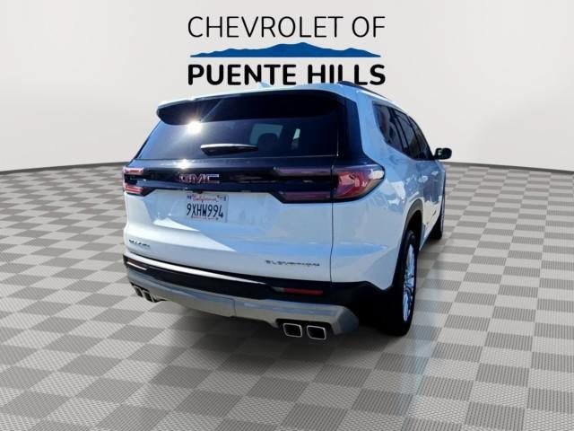 Used 2026 GMC Acadia Elevation w/ Elevation Premium Package FWD image 7