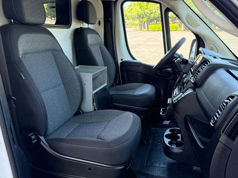 Used 2025 RAM ProMaster 1500 FWD image 14