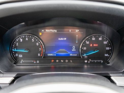 Used 2022 Ford Explorer XLT w/ Equipment Group 202A image 22