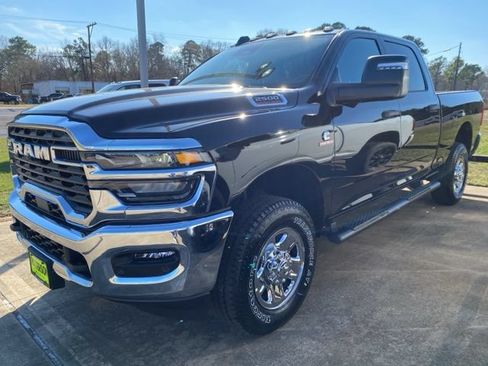 New 2026 RAM 2500 Tradesman AWD/4WD image 3