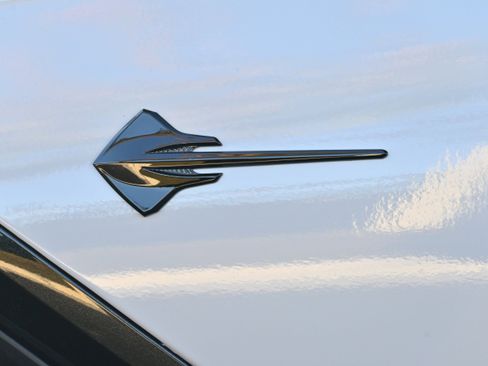 Used 2018 Chevrolet Corvette Stingray Coupe w/ 2LT Preferred Equipment Group image 33