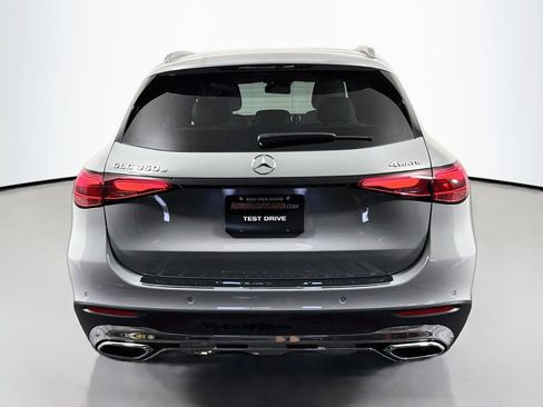 Used 2025 Mercedes-Benz GLC 350e 4MATIC image 6