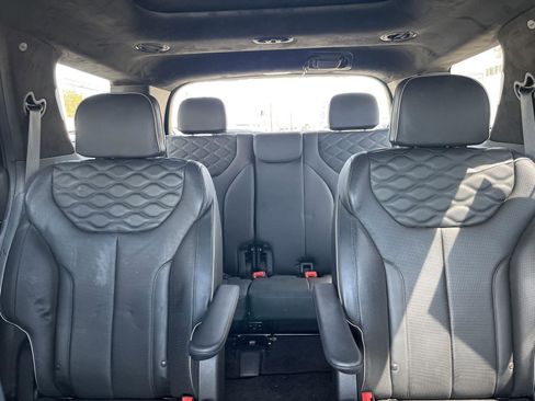 Used 2022 Hyundai Palisade Calligraphy image 22