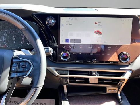 Used 2023 Lexus RX 350 Premium w/ Accessory Package image 6