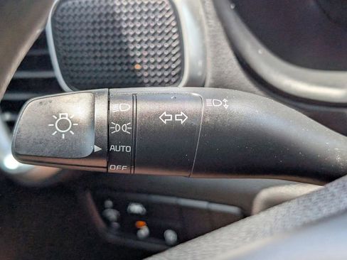 Used 2022 Kia Soul LX w/ Technology Package FWD image 25