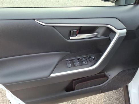 New 2025 Toyota RAV4 XLE image 9