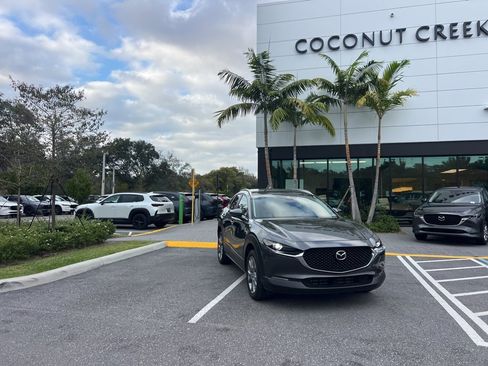 Used 2023 MAZDA CX-30 AWD 2.5 S w/ Select Package image 2