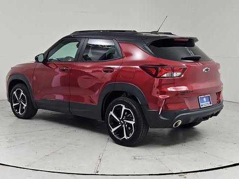 Used 2021 Chevrolet TrailBlazer RS w/ Sun and Liftgate Package AWD/4WD image 4