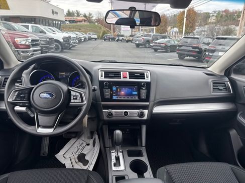 Used 2019 Subaru Outback 2.5i image 14
