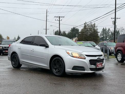 Used 2015 Chevrolet Malibu LS w/ Protection Package FWD image 6