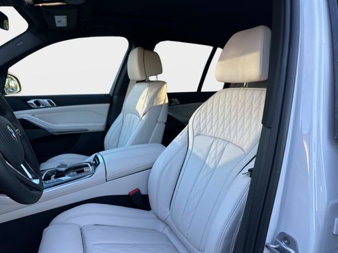 New 2026 BMW X5 sDrive40i image 18