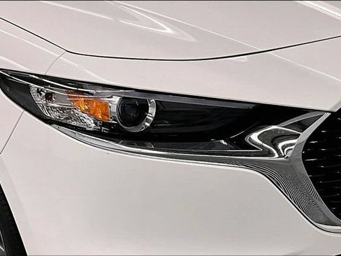 Used 2026 MAZDA MAZDA3 2.5 S Sedan w/ Preferred Pkg FWD image 32