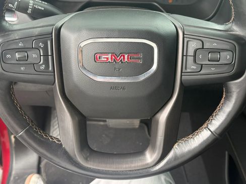 Used 2022 GMC Yukon AT4 AWD/4WD image 12