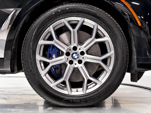 Used 2022 BMW X7 xDrive40i w/ Executive Package AWD/4WD image 22